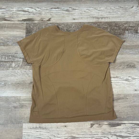 Lululemon Seamless Performance Tee Bronze Green Short Sleeve Ribbed Active Top M - Picture 4 of 6